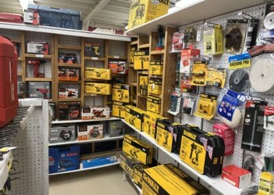 Power hand tools and accessories